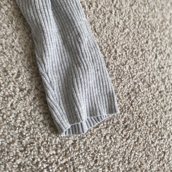 Express Women’s Grey Long Sleeve Cardigan Size XL - Picture 9 of 13